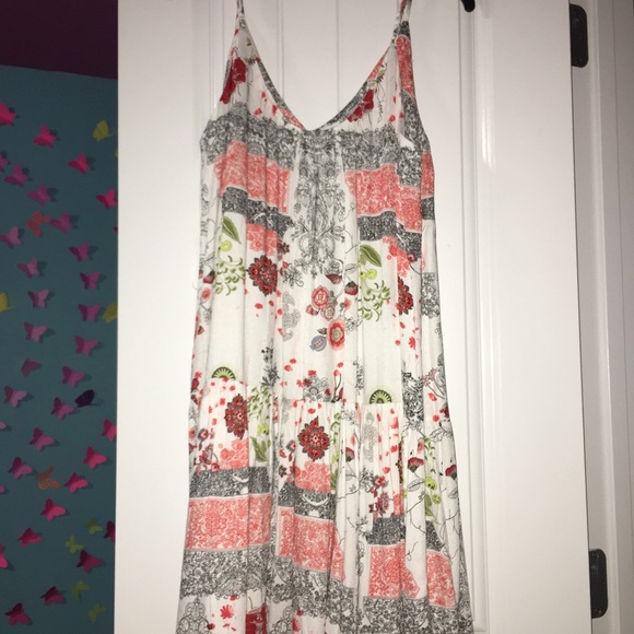 Casual Dress - Picture 2 of 4